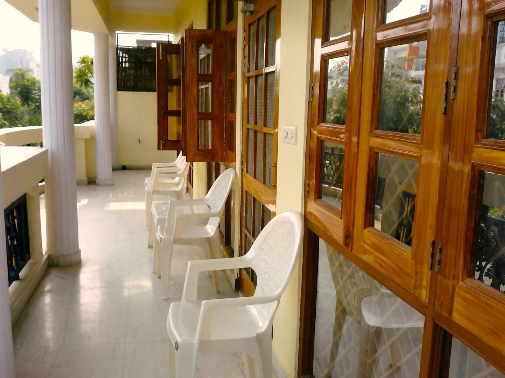 Fully Furnished Ish, Atithya Homestay With Various Amenities And Free Services In Lucknow, India ภายนอก รูปภาพ